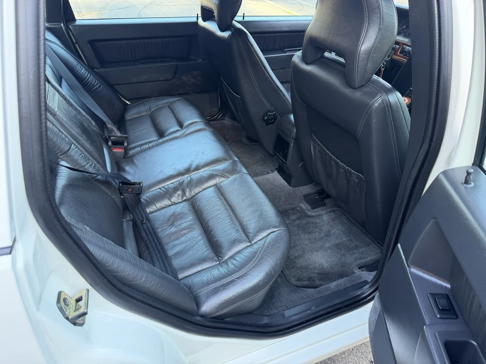 1997 Volvo 850 - Image 16 of 19