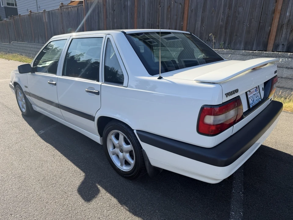 1997 Volvo 850 - Image 6 of 19