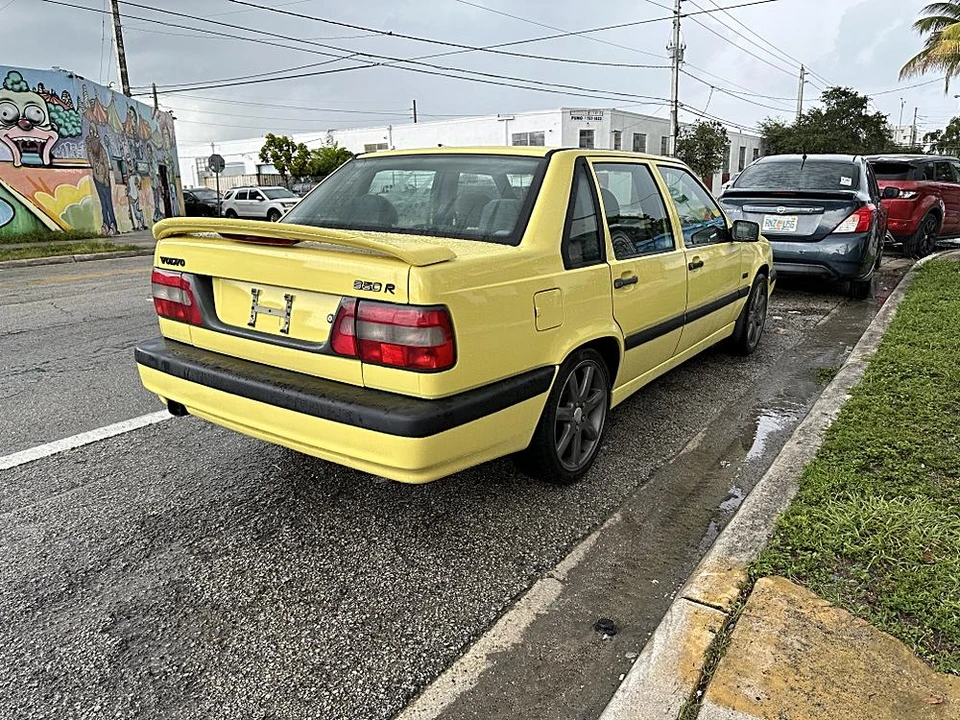 1997 Volvo 850 R - Image 5 of 17