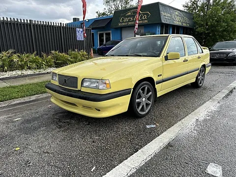 1997 Volvo 850 R 4dr Sdn Auto HP Turbo