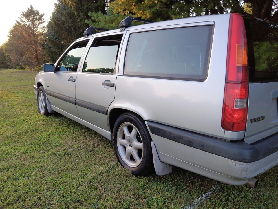 1997 Volvo 850 - Image 9 of 31