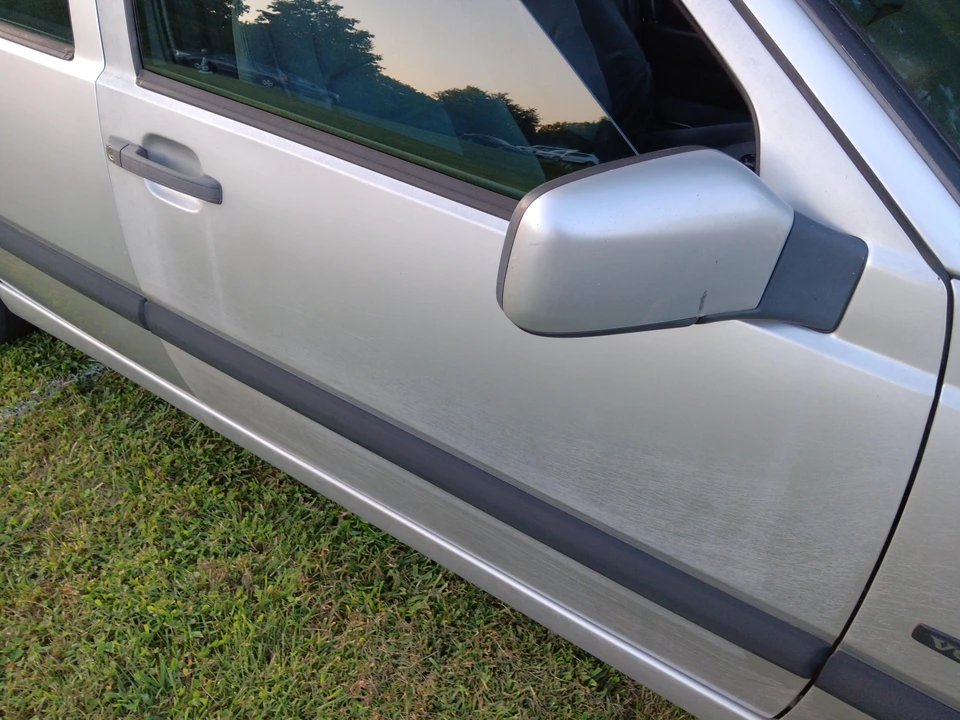 1997 Volvo 850 - Image 21 of 31