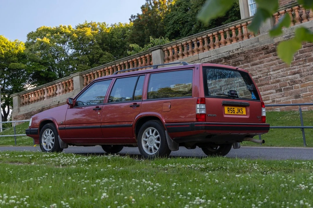 1997 Volvo 940 - Image 3 of 30