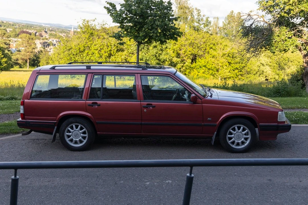 1997 Volvo 940 - Image 8 of 30