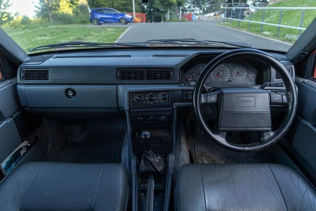 1997 Volvo 940 - Image 16 of 30