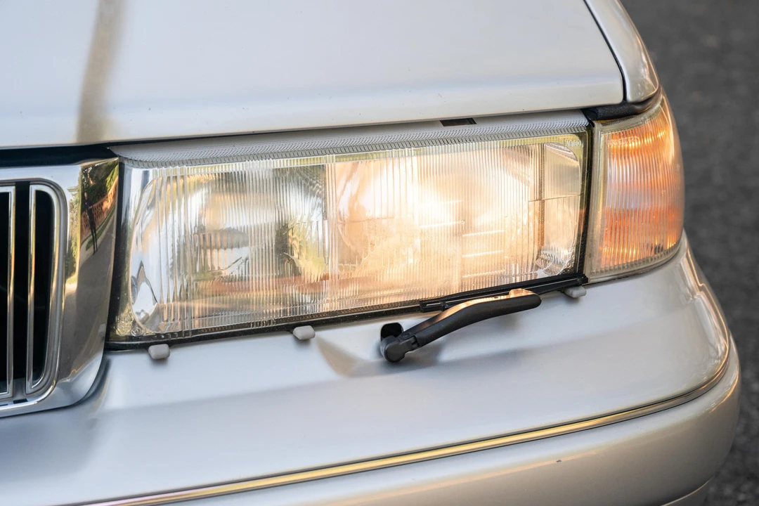 1997 Volvo S90 - Image 16 of 31