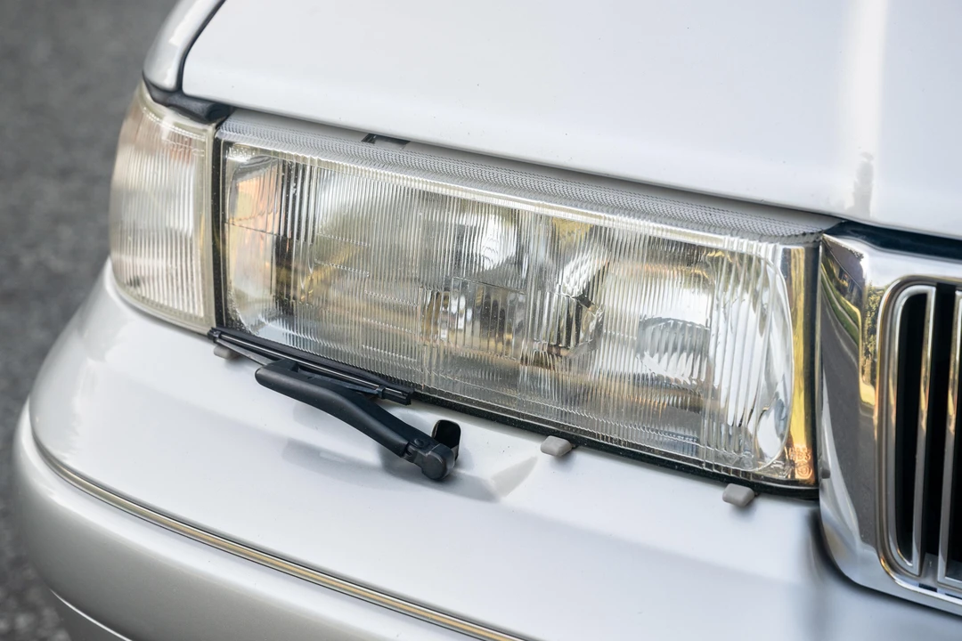 1997 Volvo S90 - Image 10 of 31