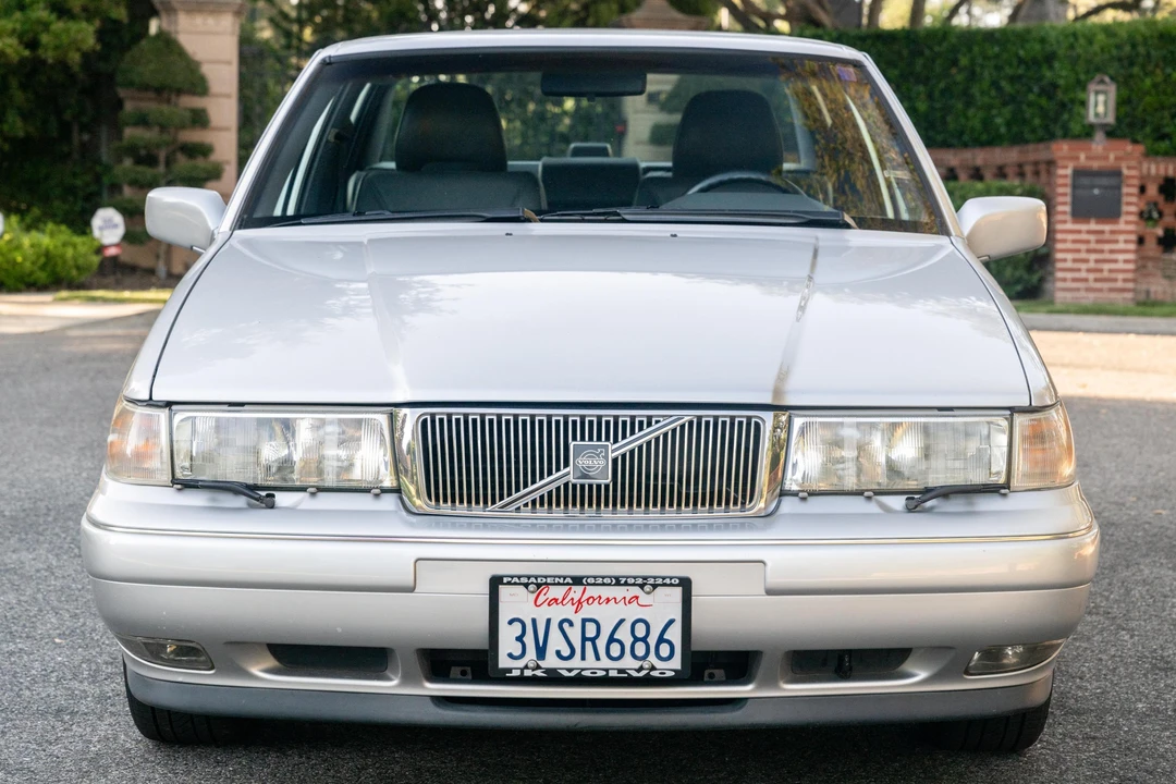 1997 Volvo S90 - Image 2 of 31