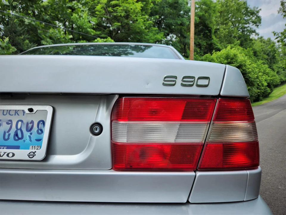 1997 Volvo S90 - Image 29 of 31