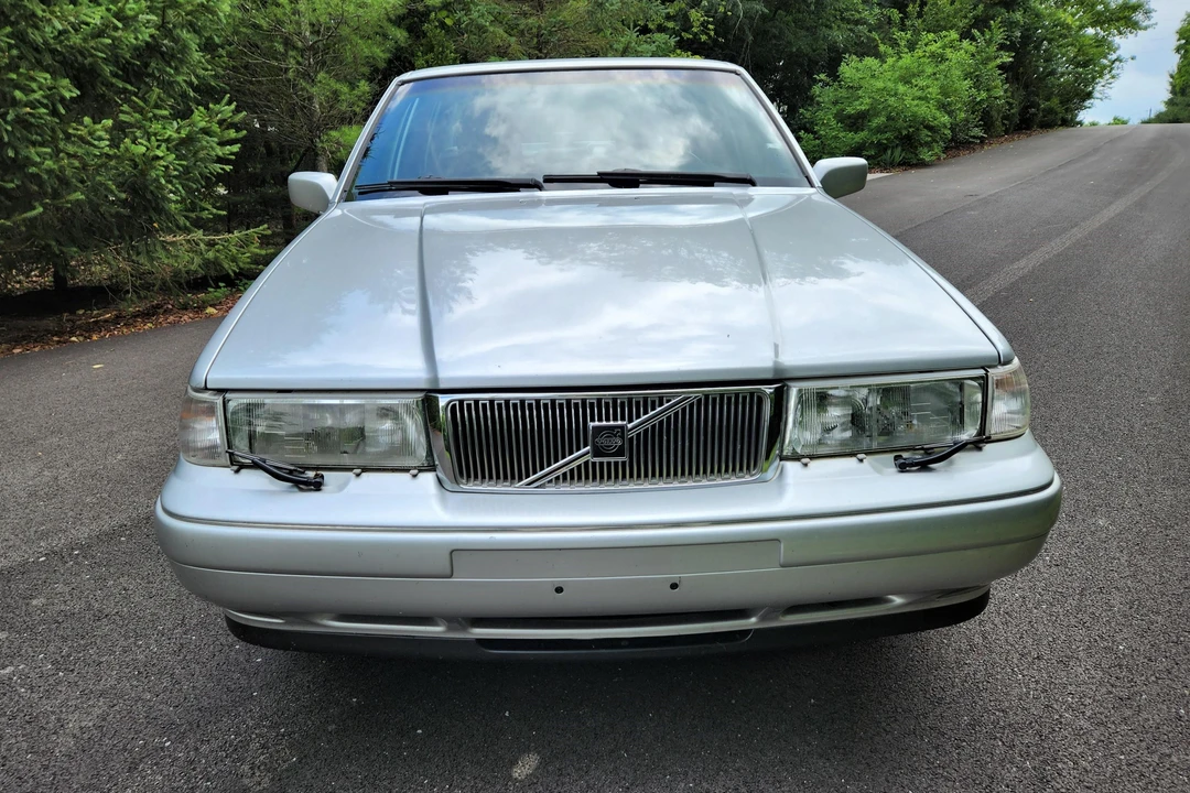 1997 Volvo S90 - Image 6 of 31