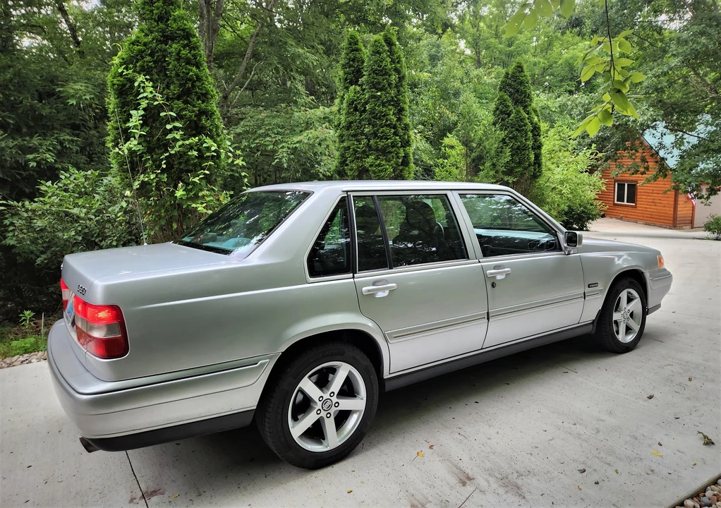 1997 Volvo S90 - Image 17 of 31