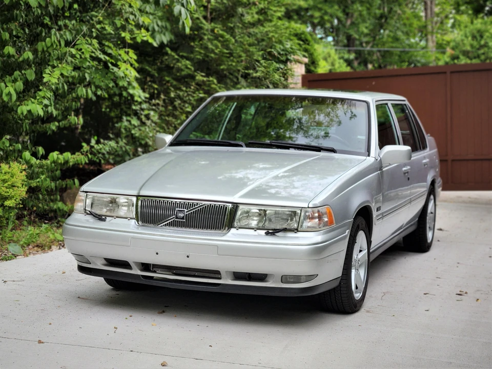 1997 Volvo S90 - Image 8 of 31
