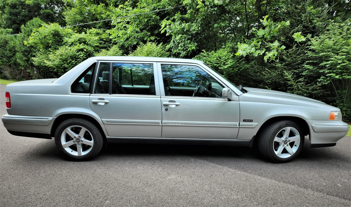 1997 Volvo S90 - Image 18 of 31