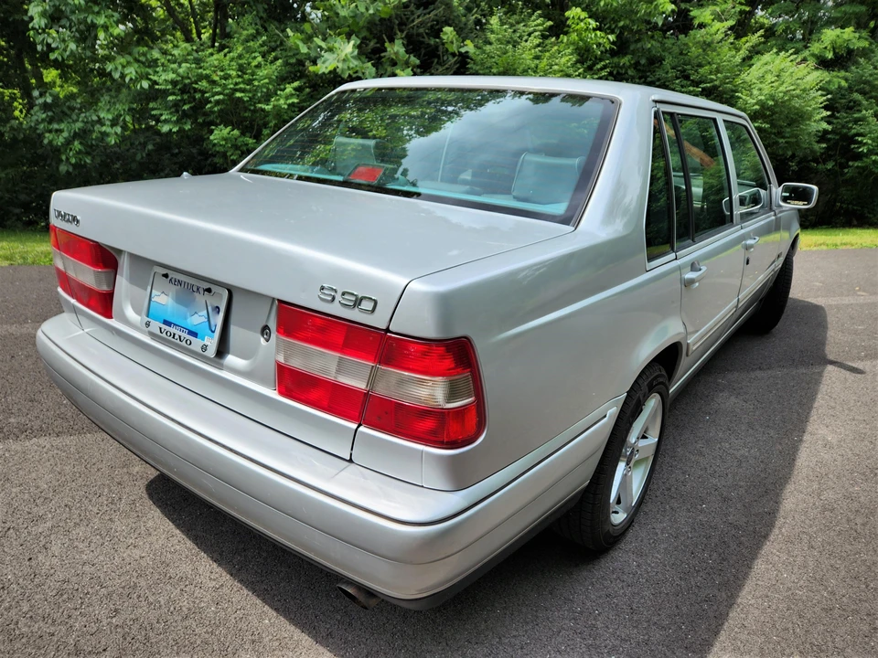 1997 Volvo S90 - Image 16 of 31