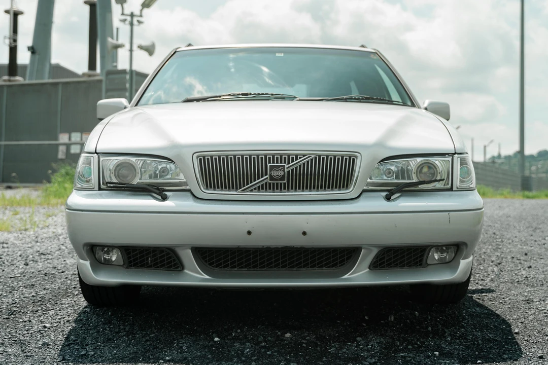1997 Volvo V70 R 1st Gen - Image 2 of 31