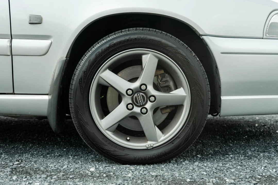 1997 Volvo V70 R 1st Gen - Image 29 of 31