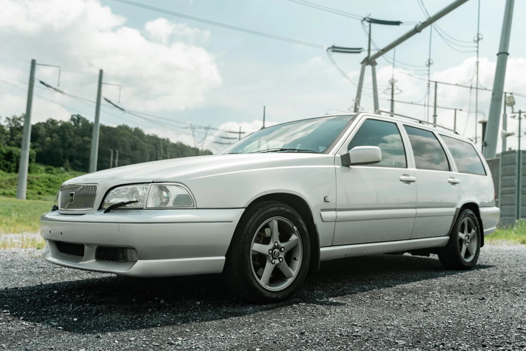 1997 Volvo V70 R 1st Gen - Image 6 of 31