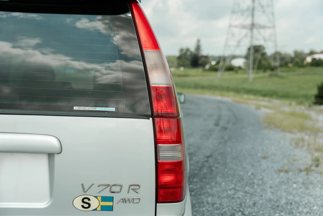 1997 Volvo V70 R 1st Gen - Image 21 of 31