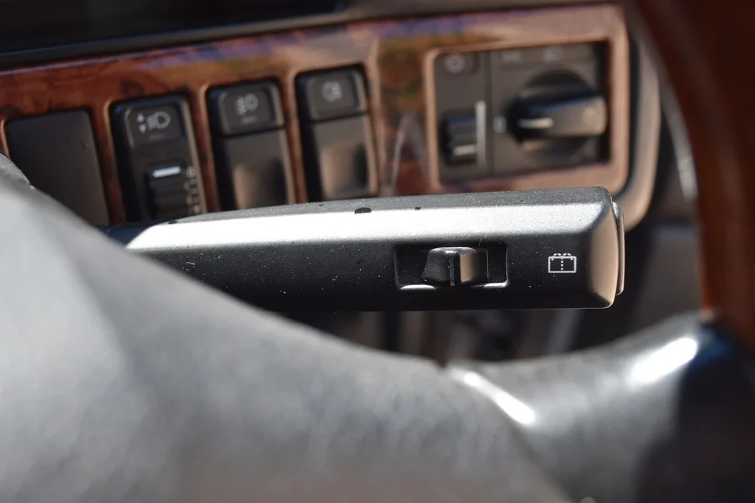 1997 Volvo 960 - Image 27 of 30