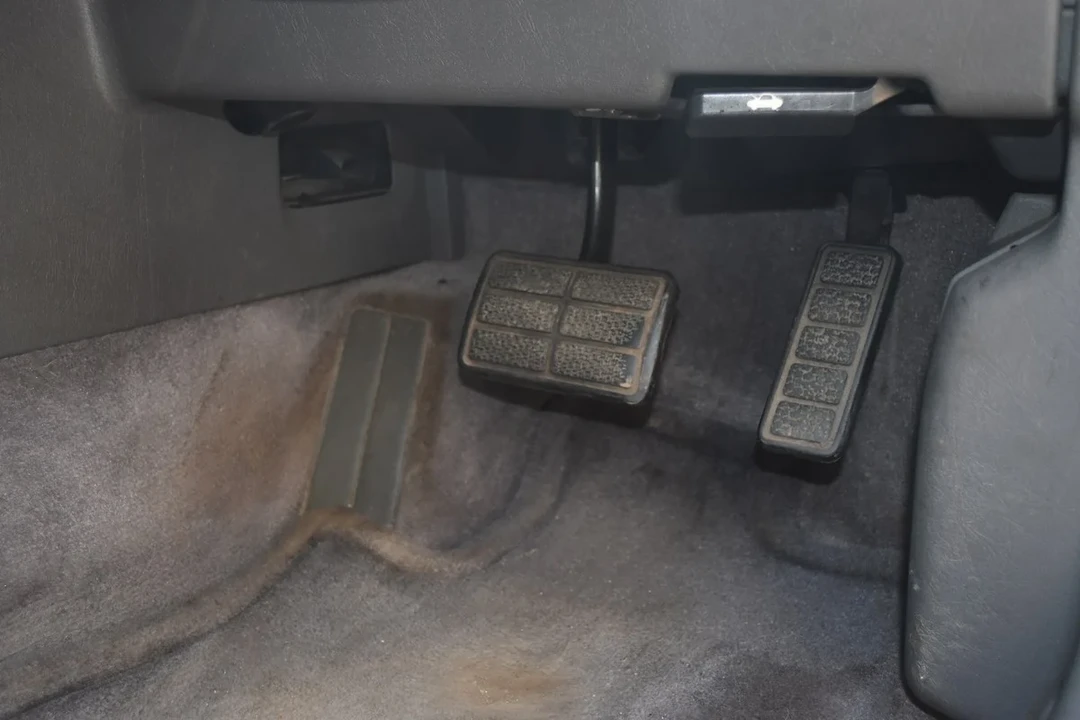 1997 Volvo 960 - Image 24 of 30