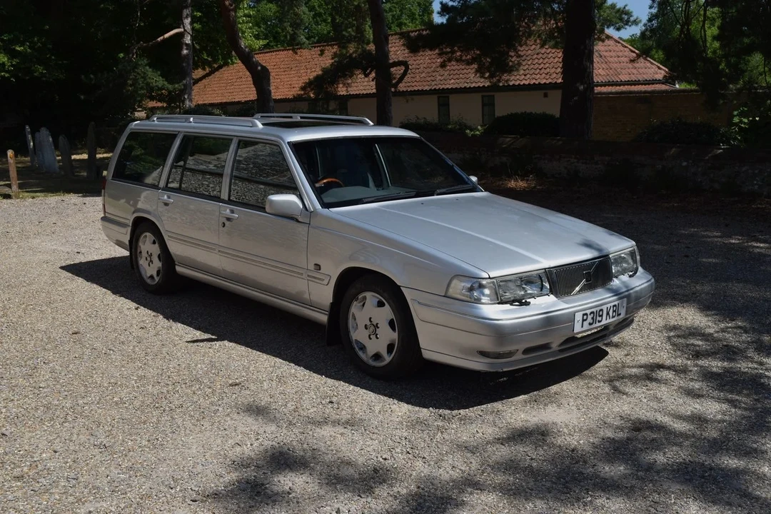 1997 Volvo 960 - Image 2 of 30