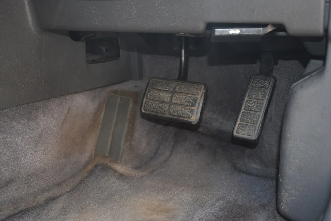 1997 Volvo V90 - Image 24 of 31