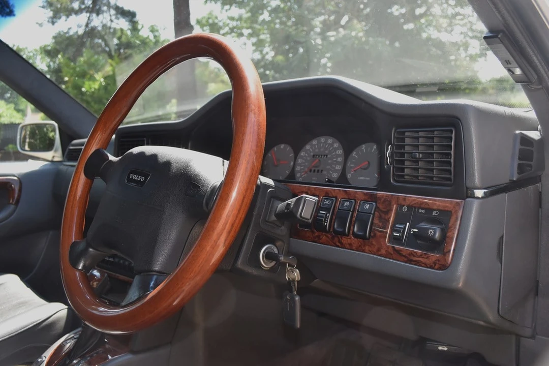 1997 Volvo V90 - Image 25 of 31
