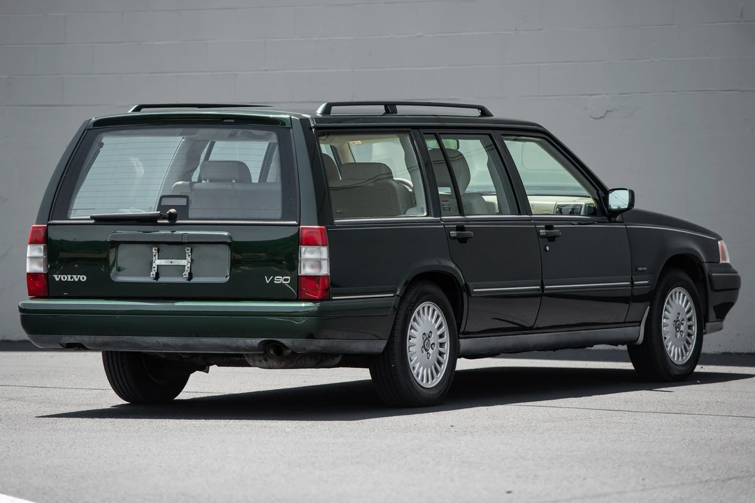1997 Volvo V90 - Image 11 of 31