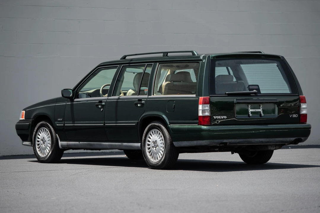 1997 Volvo V90 - Image 14 of 31