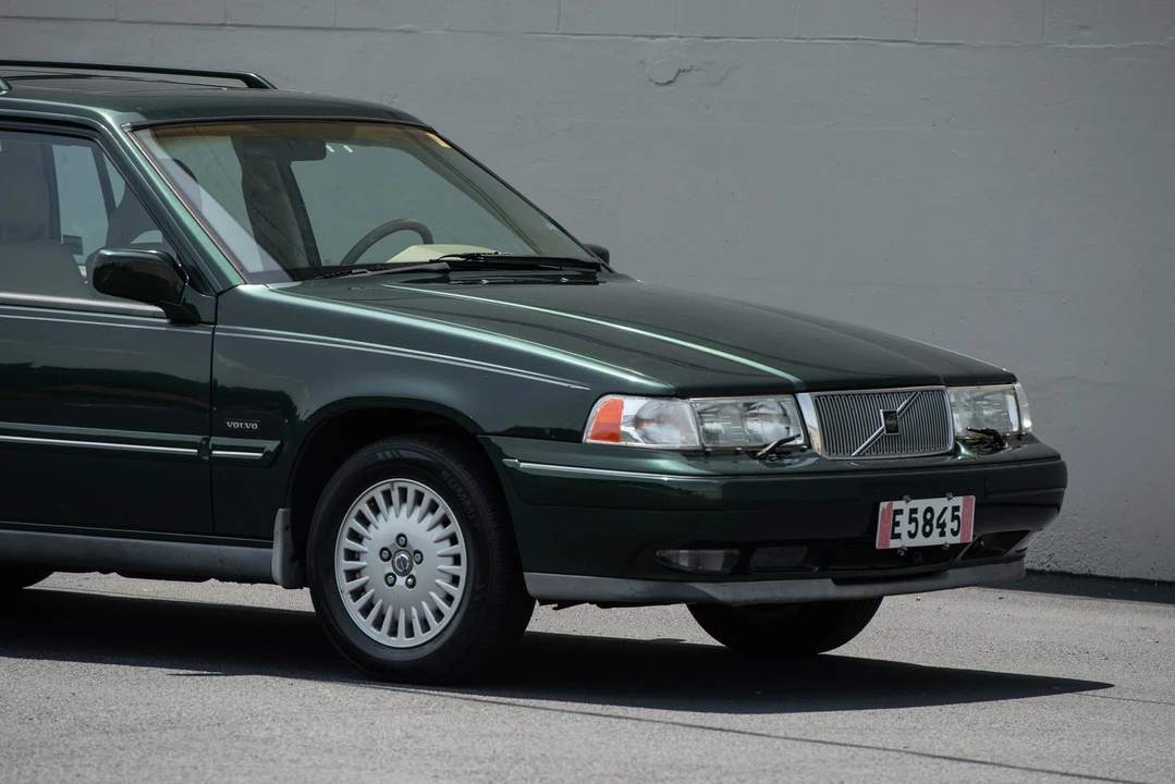 1997 Volvo V90 - Image 16 of 31