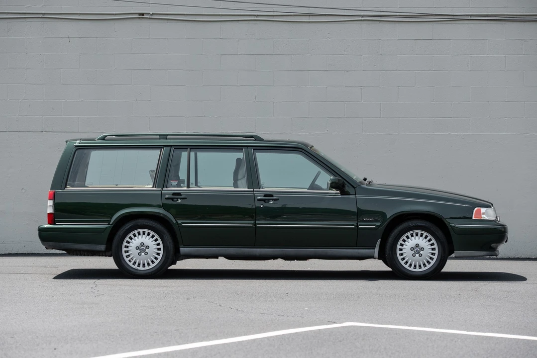 1997 Volvo V90 - Image 8 of 31