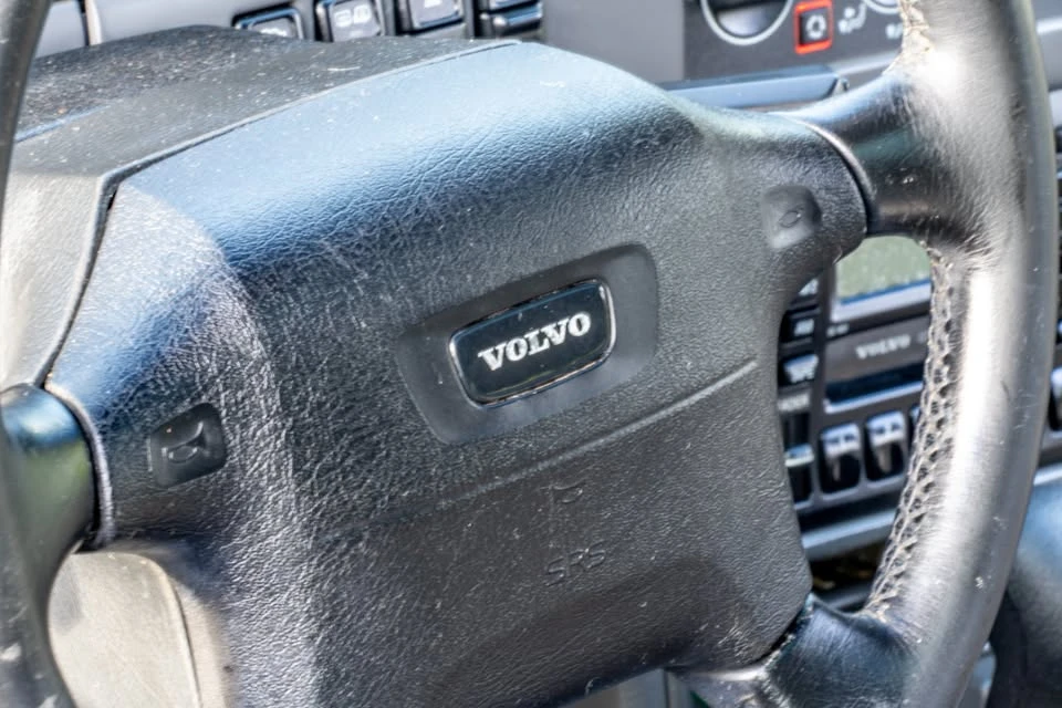 1997 Volvo V90 - Image 10 of 20