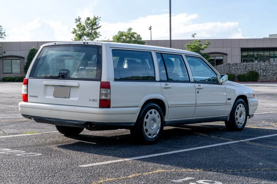 1997 Volvo V90 - Image 8 of 20