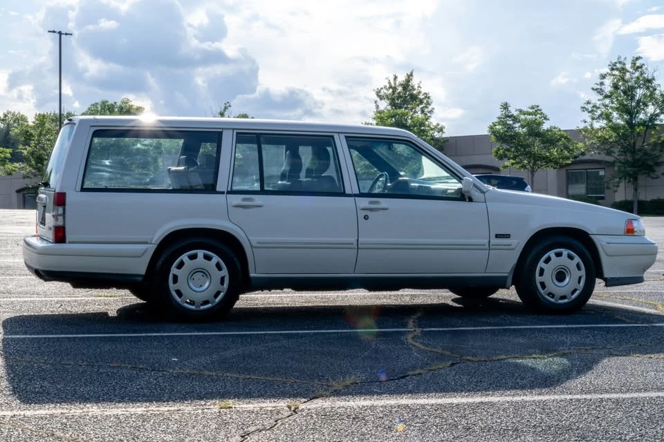 1997 Volvo V90 - Image 3 of 20