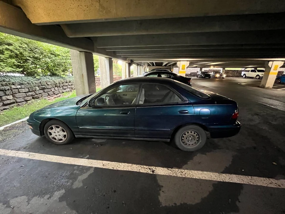 1997 Acura Integra 3rd Gen - Image 2 of 12