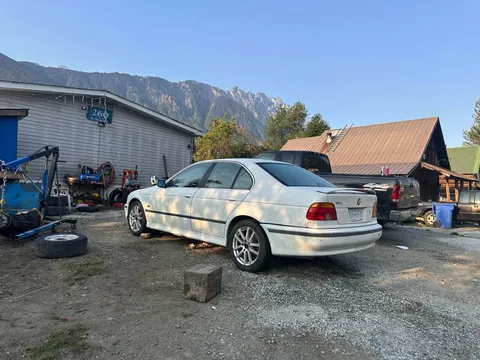 1997 BMW 528i