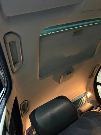 1997 BMW E39 540i - Image 10 of 11