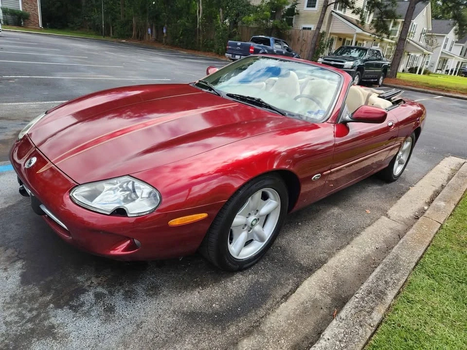 1997 Jaguar X100 XK8 - Image 4 of 10