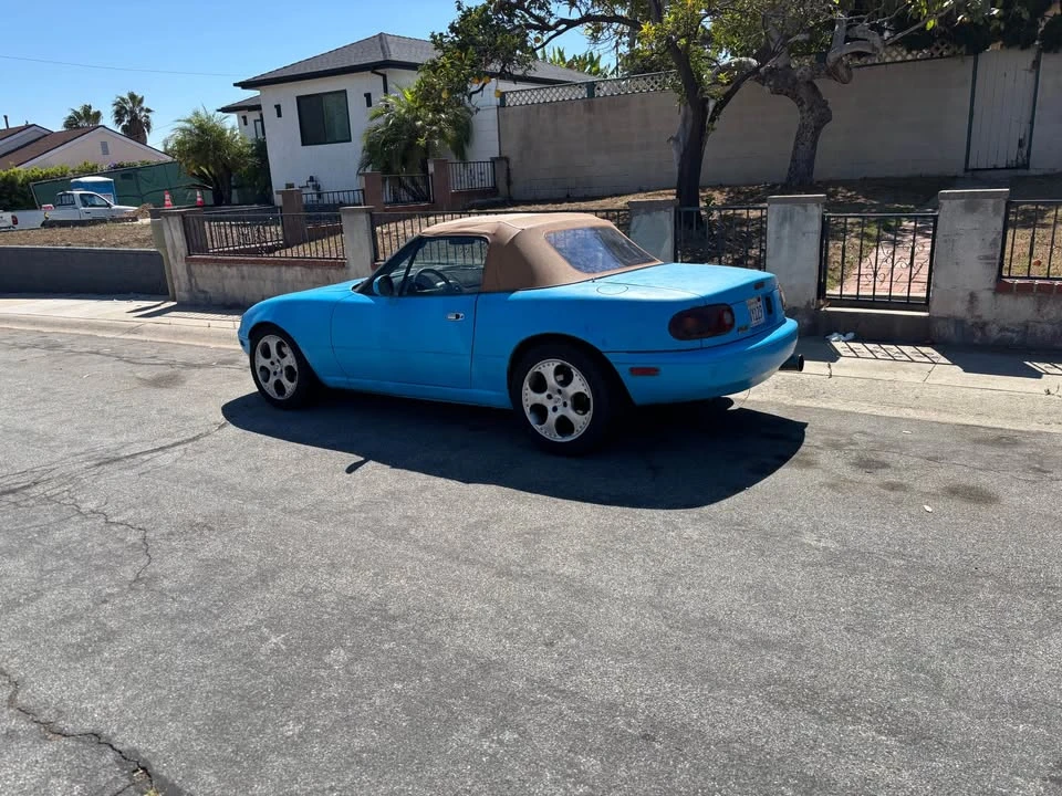 1997 Mazda NA MX-5 Miata - Image 2 of 4