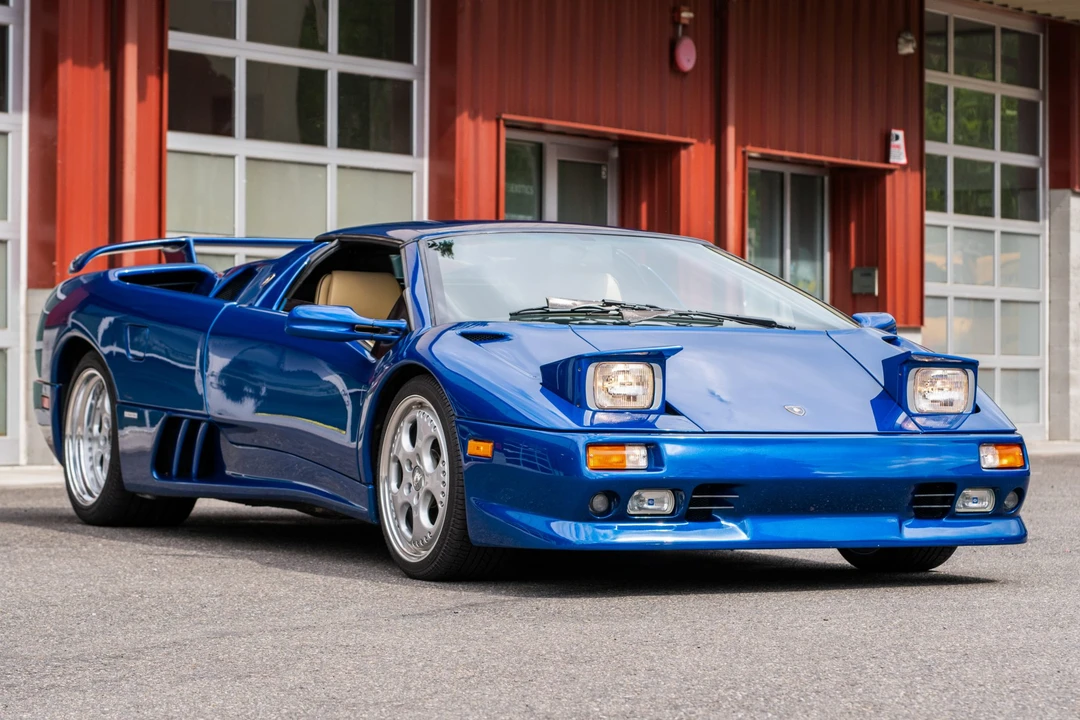 1997 Lamborghini Diablo VT - Image 11 of 31
