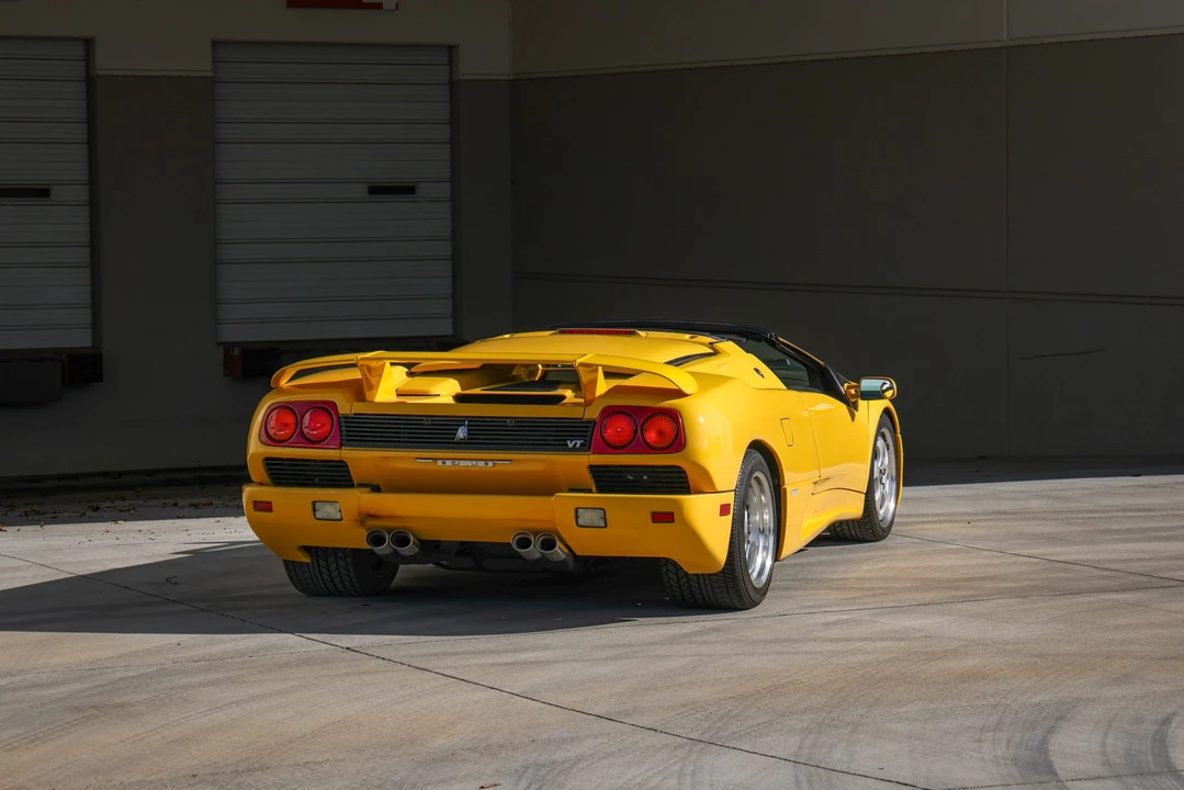 1997 Lamborghini Diablo VT - Image 26 of 31