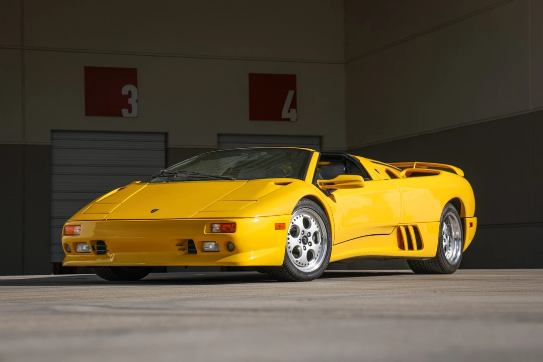 1997 Lamborghini Diablo VT - Image 9 of 31