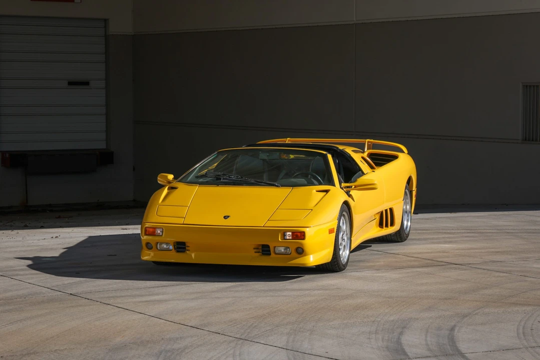 1997 Lamborghini Diablo VT - Image 13 of 31