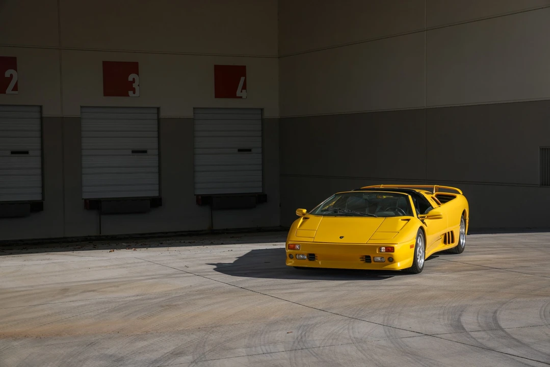 1997 Lamborghini Diablo VT - Image 12 of 31