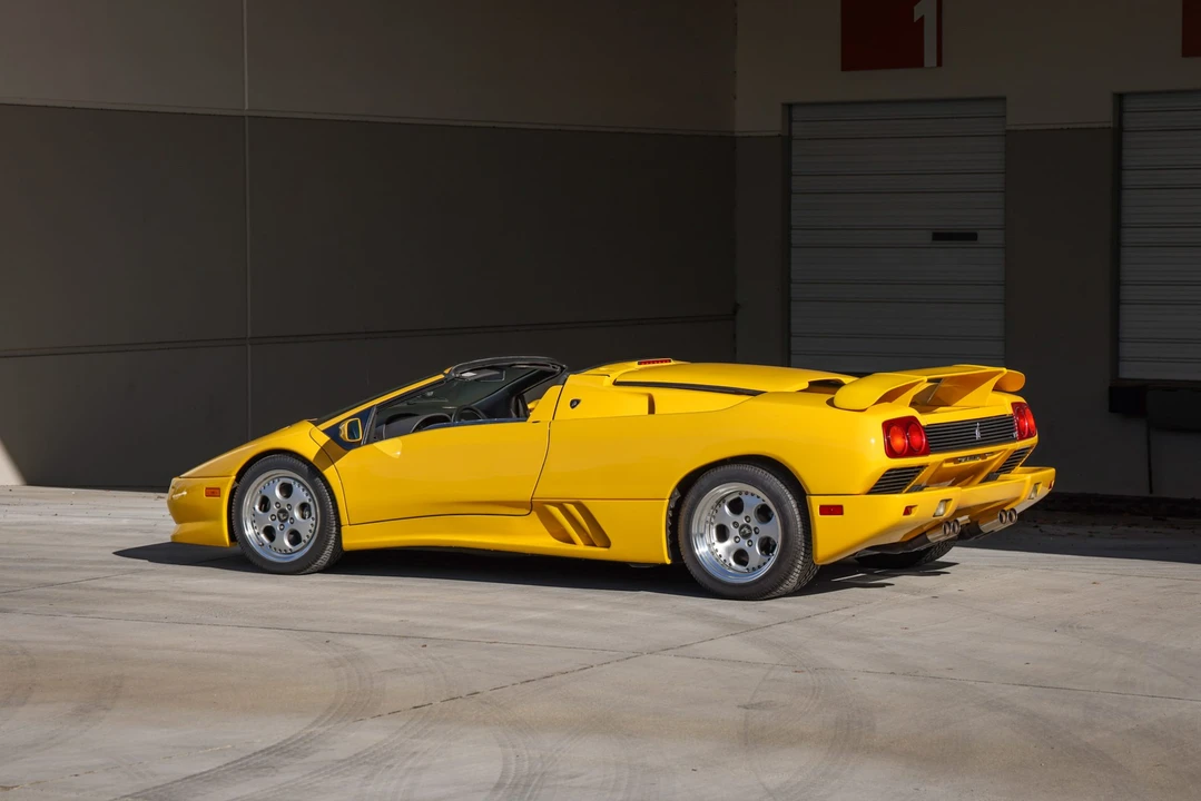 1997 Lamborghini Diablo VT - Image 30 of 31
