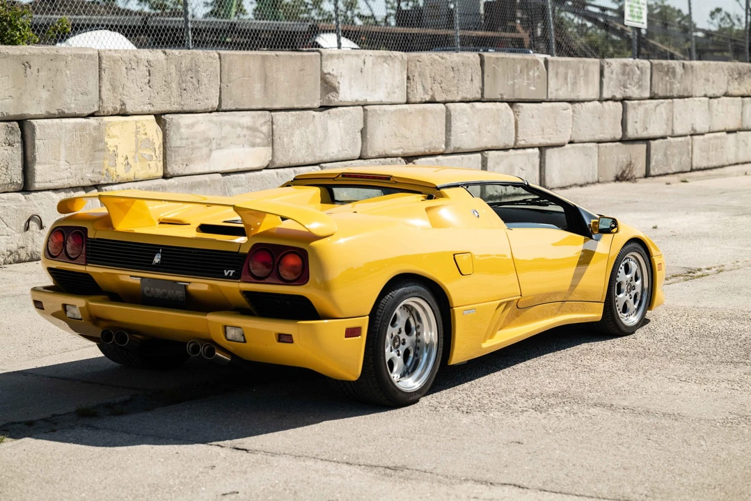 1997 Lamborghini Diablo VT - Image 19 of 31