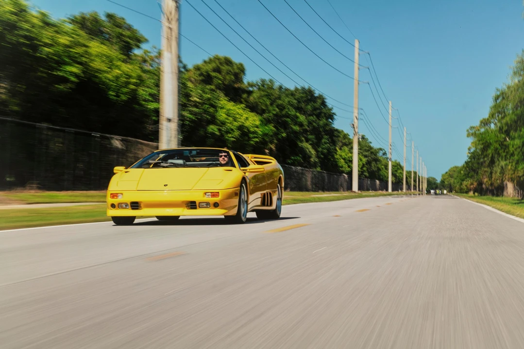1997 Lamborghini Diablo VT - Image 24 of 31