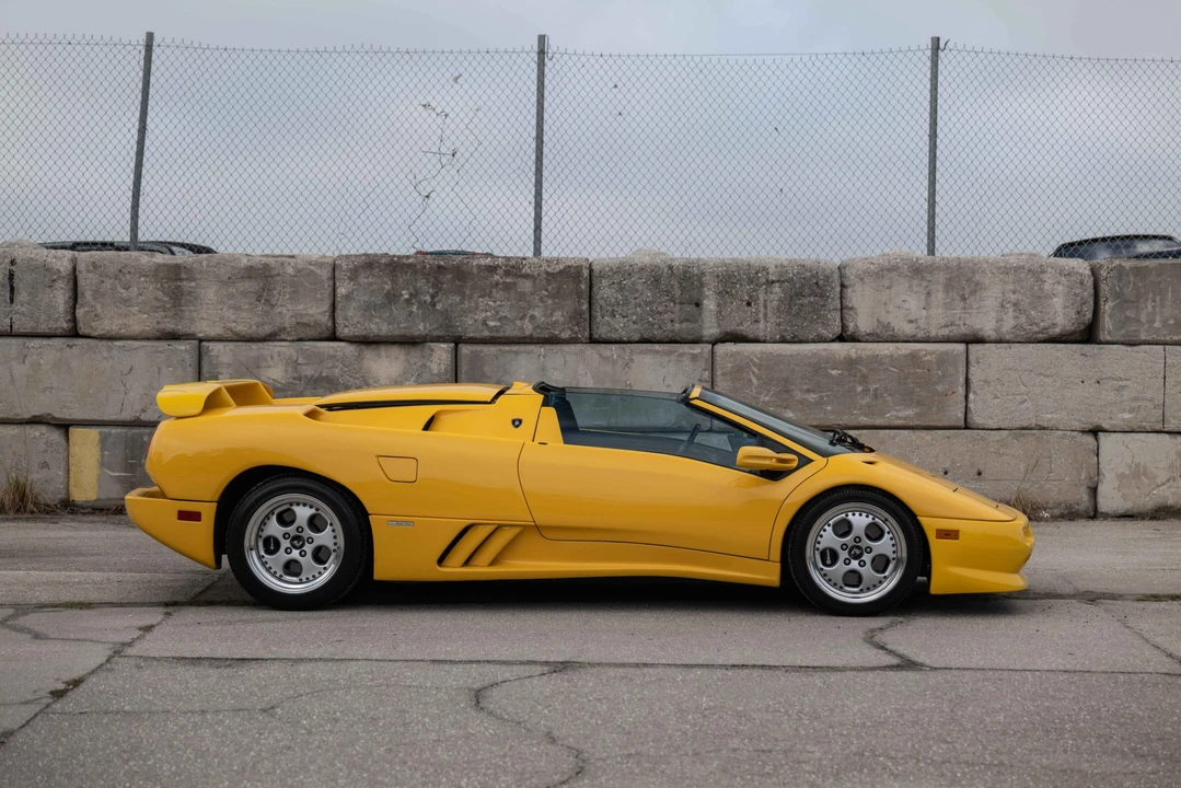 1997 Lamborghini Diablo VT - Image 13 of 31