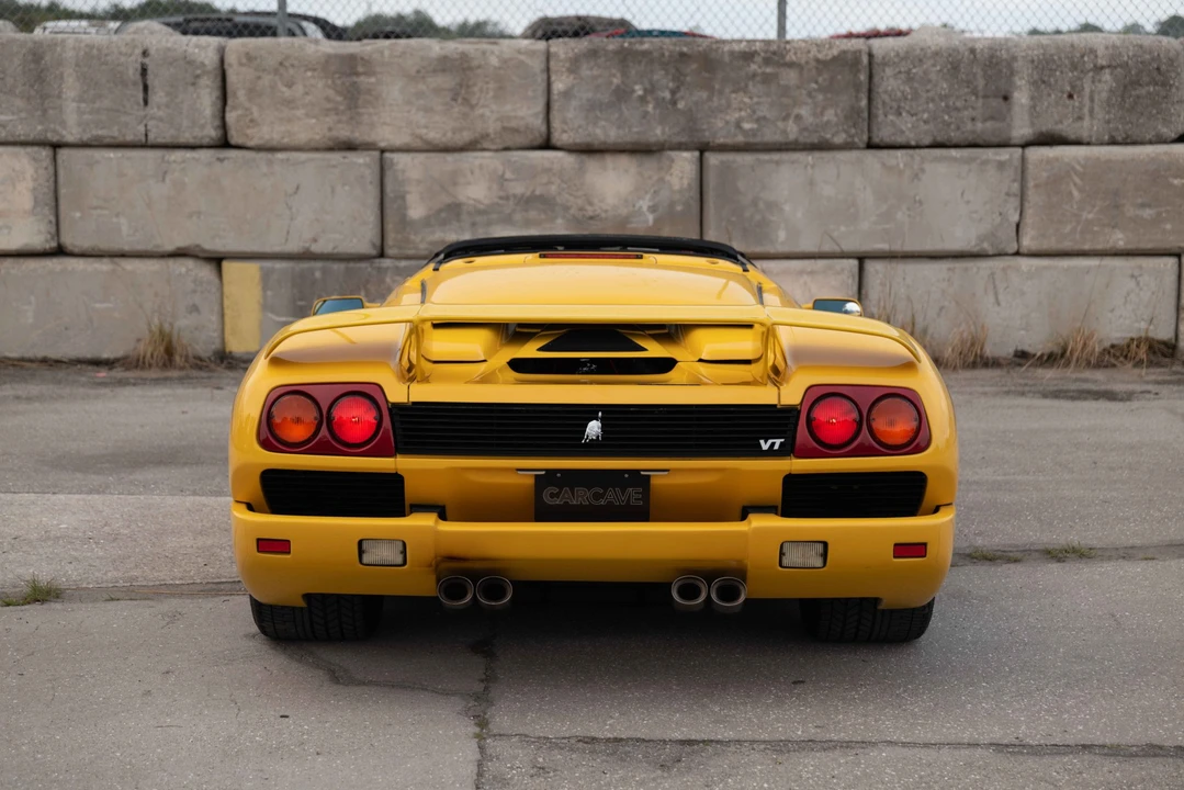 1997 Lamborghini Diablo VT - Image 9 of 31