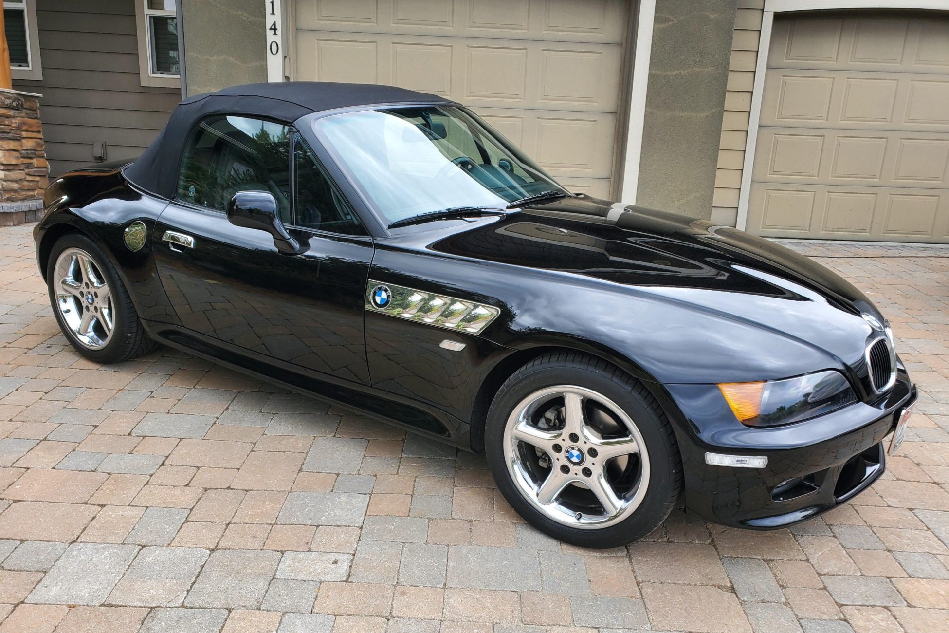 16k-Mile 1997 BMW Z3 2.8 5-Speed